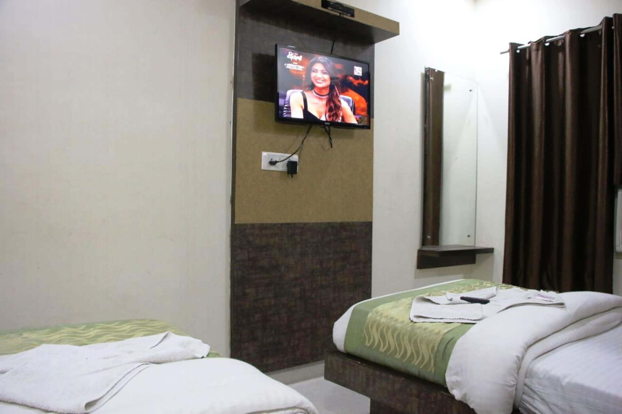 Hotel Stay House Ню Делхи Екстериор снимка